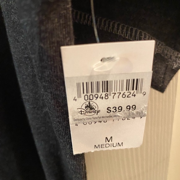 Disney Pixar Coco Fly High Pepita Oversized Tee NWT Medium - Picture 6 of 7